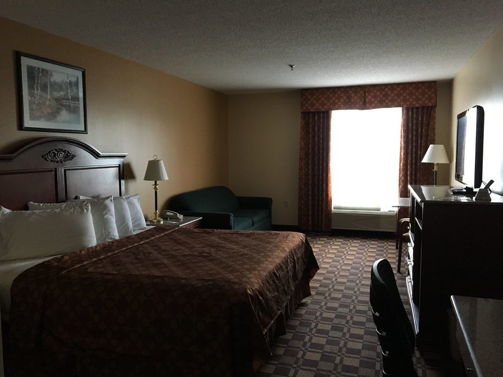 Cabot Inn & Suites Lancaster Eksteriør billede