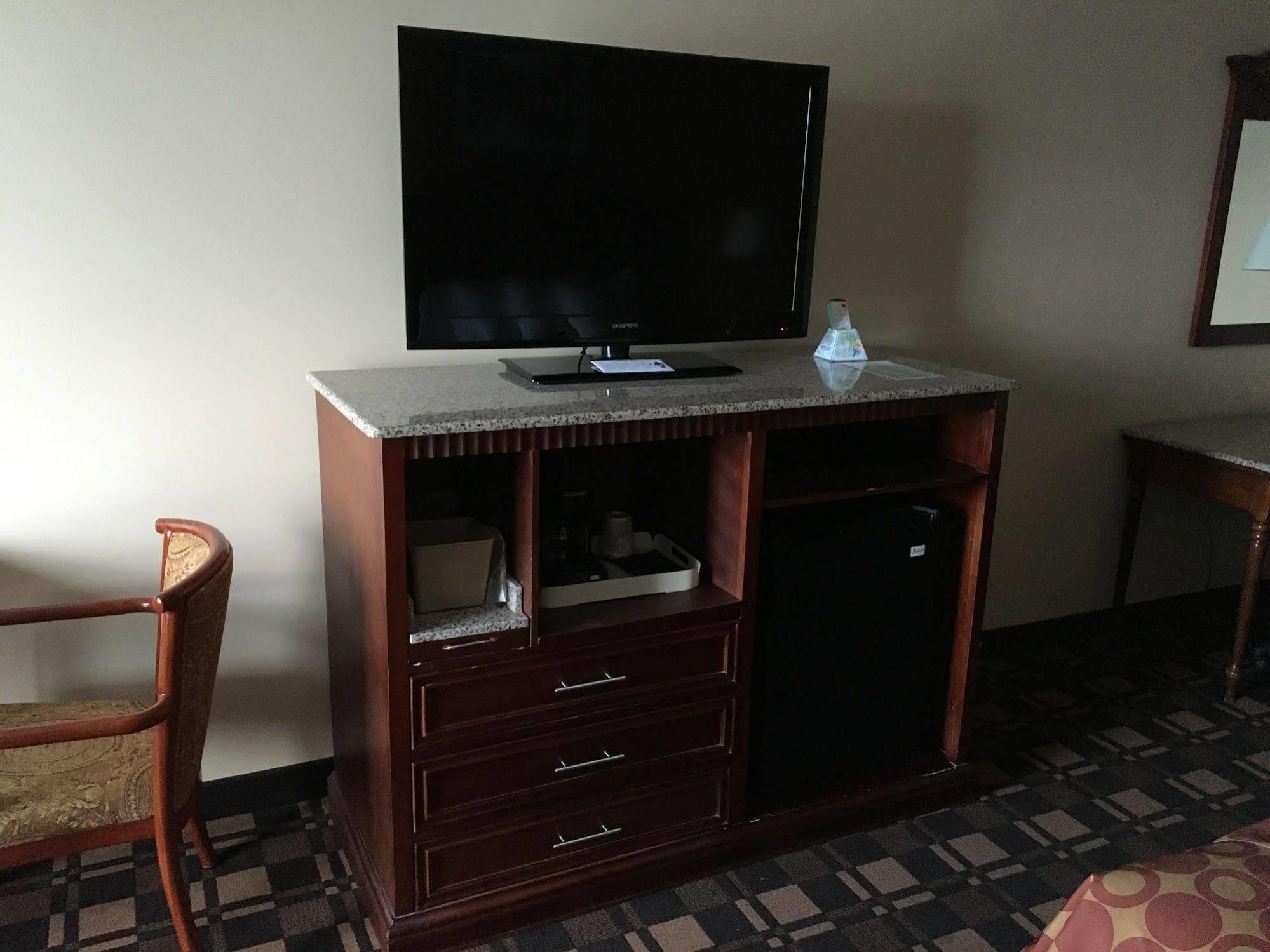 Cabot Inn & Suites Lancaster Eksteriør billede